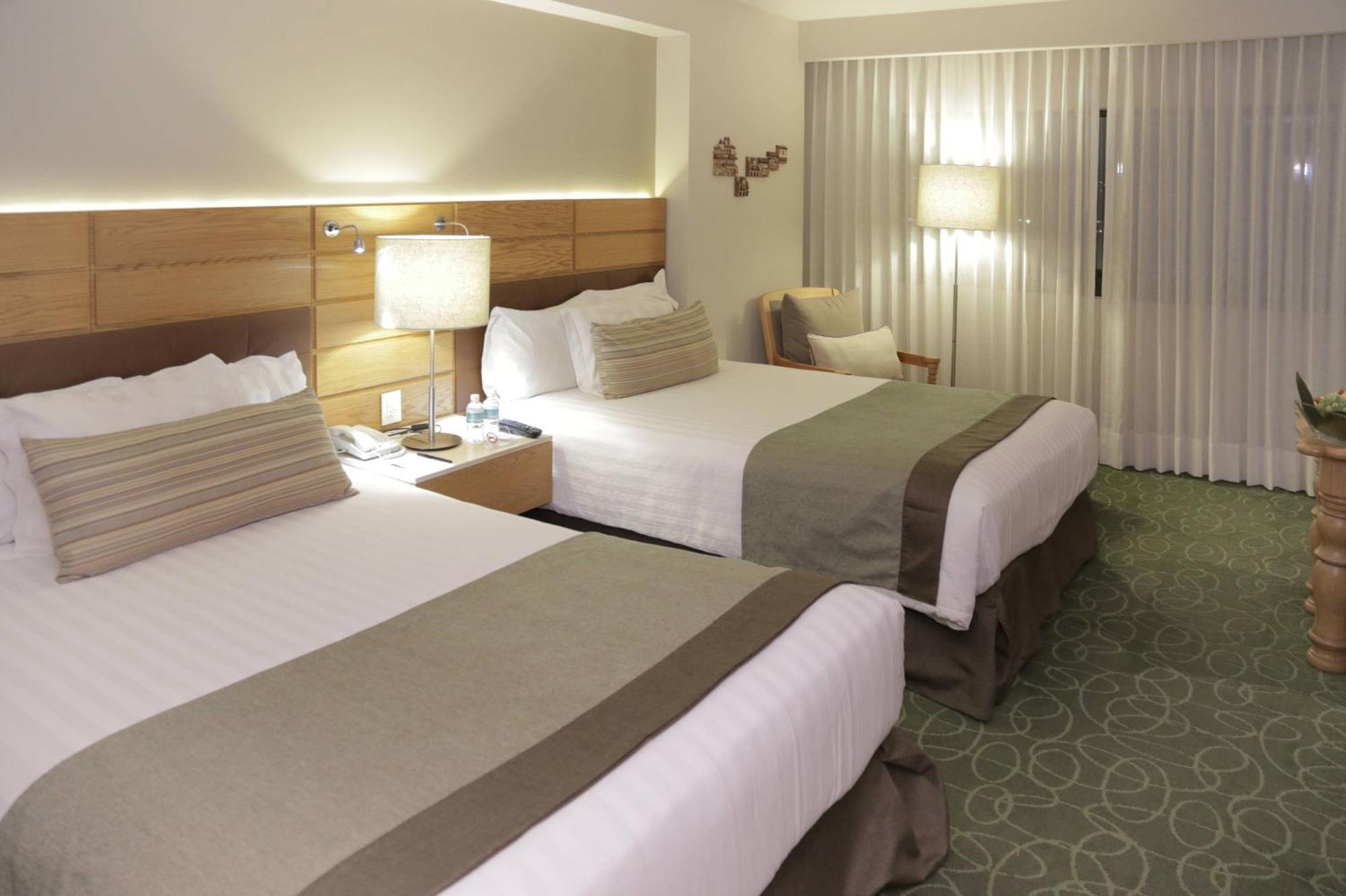 Marriott Tuxtla Gutierrez Hotel Zewnętrze zdjęcie A room at the Hilton Garden Inn